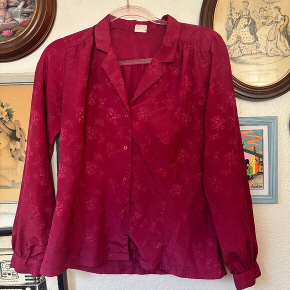 Berry Printed Jacquard Button Up Collared Shirt - Picture 1 of 4